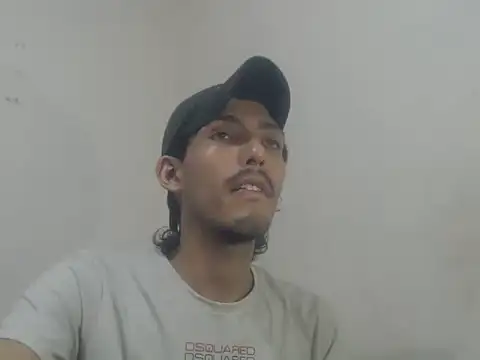 snackontime18 online show from May 2026 03:03:02 AM