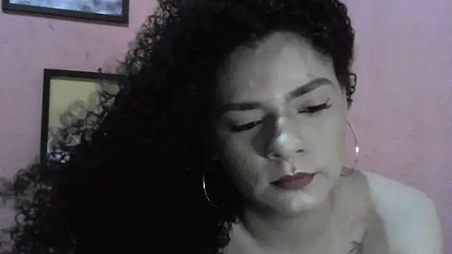 Cachinhospreto online show from December 2025 09:37:02 PM