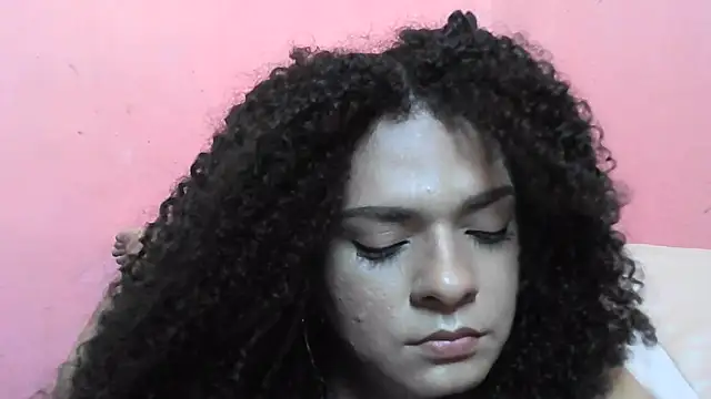 Cachinhospreto online show from November 2025 05:39:02 PM