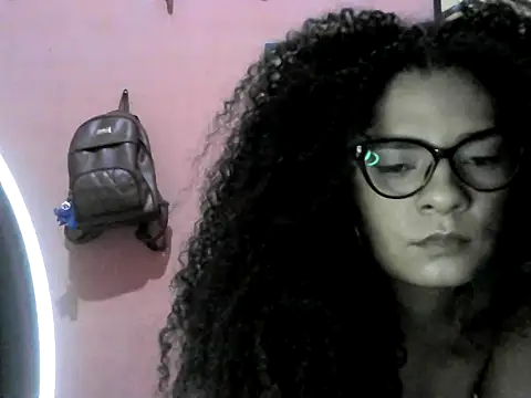 Cachinhospreto online show from April 2026 10:27:02 PM