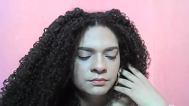 Cachinhospreto online show from November 2025 01:04:02 PM