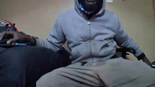 EYEzIAM online show from January 2026 05:14:01 AM