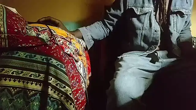 EYEzIAM online show from November 2025 09:57:02 AM