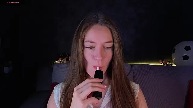 Snapshot of Agnes_Wells chatting on June 2026 01:10:01 AM Agnes Wells online show from June 2026 01:10:01 AM
