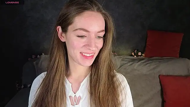 Agnes Wells online show from December 2025 09:22:02 AM