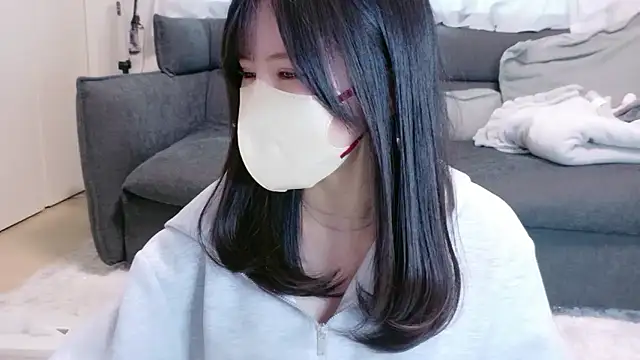 moemilk online show from April 2026 12:39:02 AM