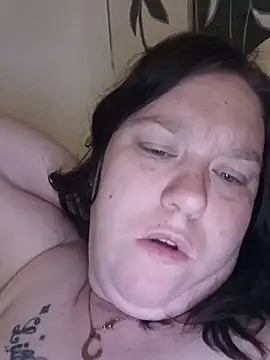 Feuchtekitty92xh online show from October 2025 05:14:01 PM