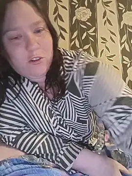 Feuchtekitty92xh online show from October 2025 07:26:02 PM