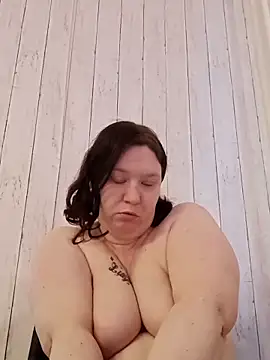 Feuchtekitty92xh online show from February 2026 08:15:01 AM