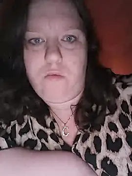 Feuchtekitty92xh online show from October 2025 09:48:02 PM