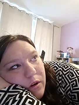 Feuchtekitty92xh online show from October 2025 08:55:01 AM