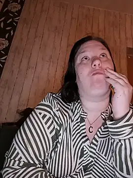 Feuchtekitty92xh online show from November 2025 06:30:02 PM