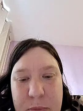 Feuchtekitty92xh online show from November 2025 08:41:01 AM