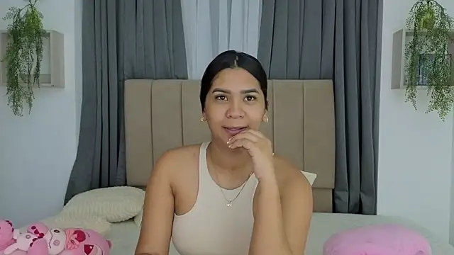 Penelophe01 online show from May 2026 09:31:02 PM