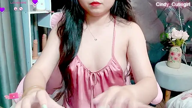 Cindy Cutiegirl online show from October 2025 01:32:02 PM
