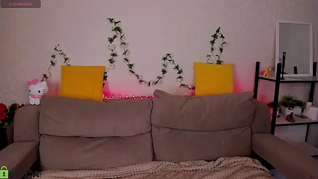 Casey Sweeet online show from April 2026 12:39:01 PM