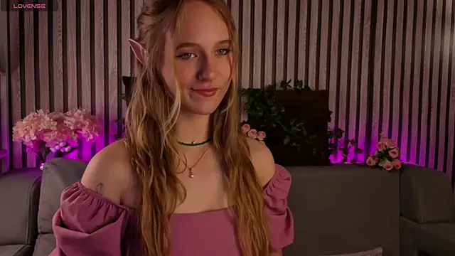 Casey Sweeet online show from May 2026 09:23:01 AM