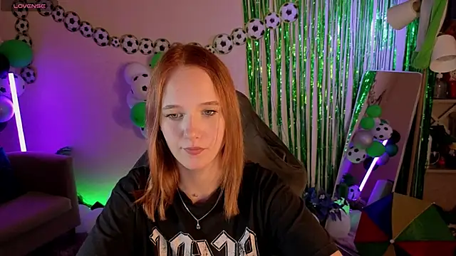 Casey Sweeet online show from June 2026 04:23:02 PM