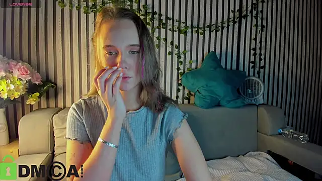 Snapshot of Casey_Sweeet chatting on December 2025 09:11:02 AM Casey Sweeet online show from December 2025 09:11:02 AM