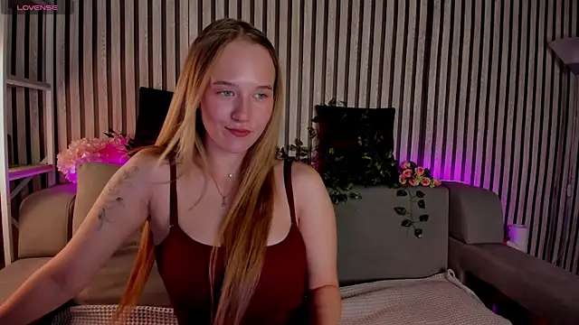 Casey Sweeet online show from May 2026 09:18:02 AM