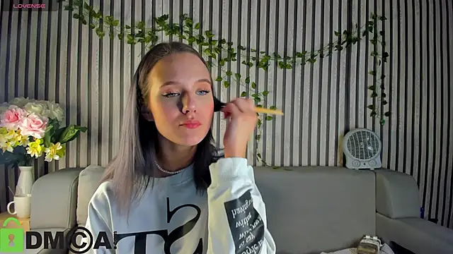 Snapshot of Casey_Sweeet chatting on November 2025 10:30:01 AM Casey Sweeet online show from November 2025 10:30:01 AM