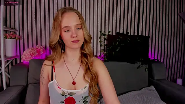 Casey Sweeet online show from April 2026 03:07:01 PM