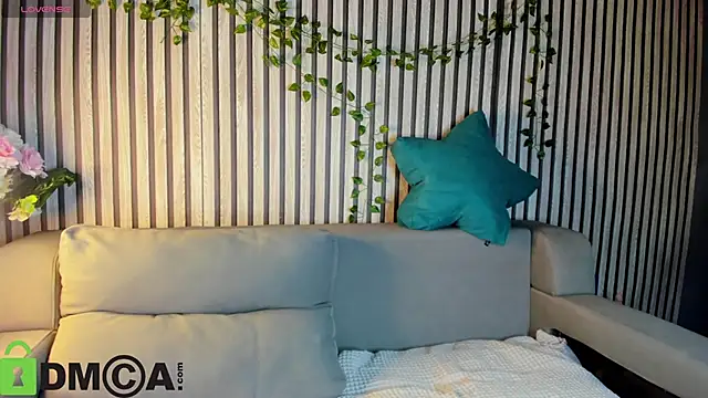 Snapshot of Casey_Sweeet chatting on December 2025 09:30:02 AM Casey Sweeet online show from December 2025 09:30:02 AM