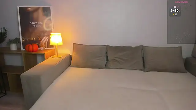 Elina Star online show from October 2025 02:35:02 PM