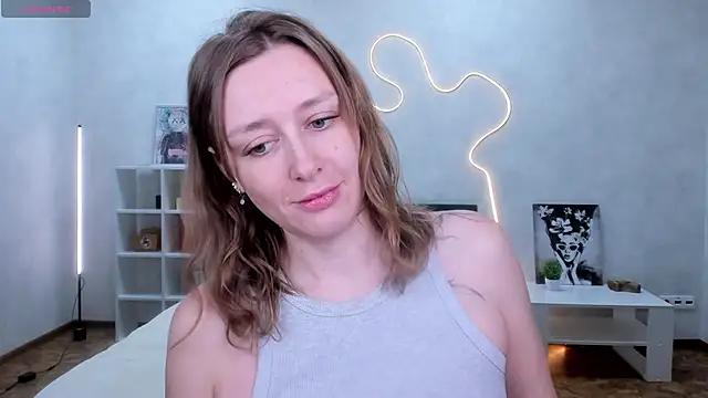 evashiny  online show from December 2025 04:03:01 AM