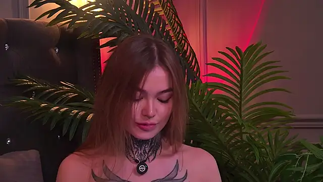 AriWild online show from June 2026 04:56:02 AM
