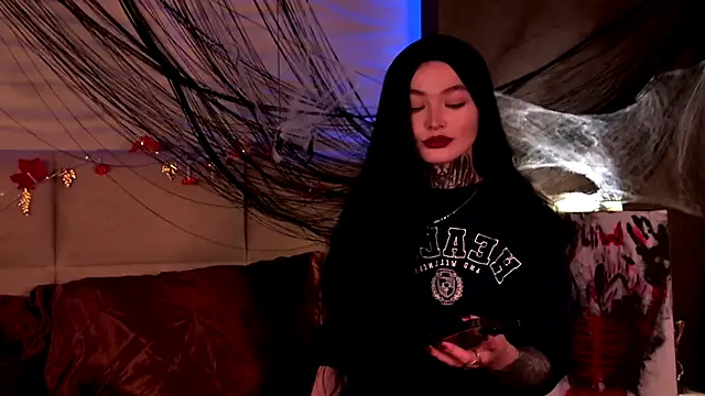 Snapshot of AriWild chatting on October 2025 04:55:02 AM AriWild online show from October 2025 04:55:02 AM