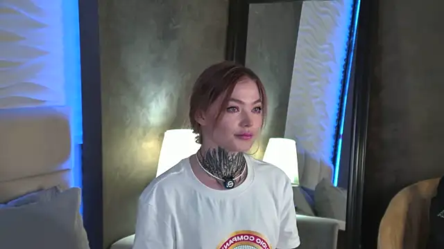 AriWild online show from March 2026 05:06:02 AM