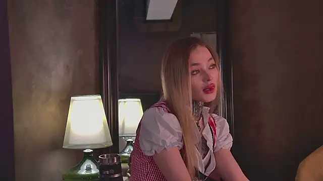 Snapshot of AriWild chatting on September 2025 04:40:01 AM AriWild online show from September 2025 04:40:01 AM