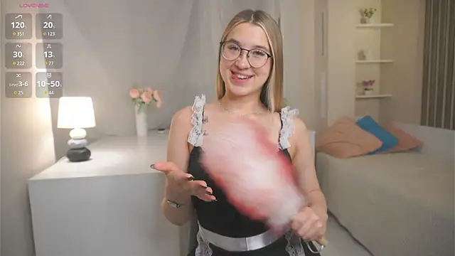 DarelleFaux online show from December 2025 03:11:02 AM