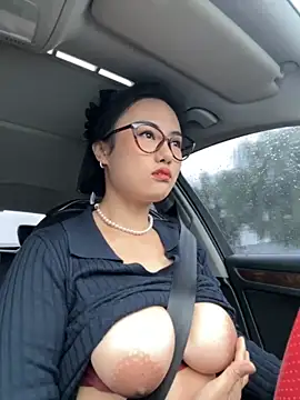 wen521 online show from September 2025 01:01:01 AM