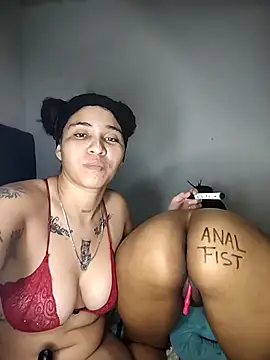 Vale Nikol21 online show from December 2025 03:18:01 AM