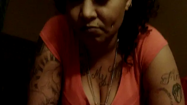 Flossee online show from November 2025 05:41:02 AM