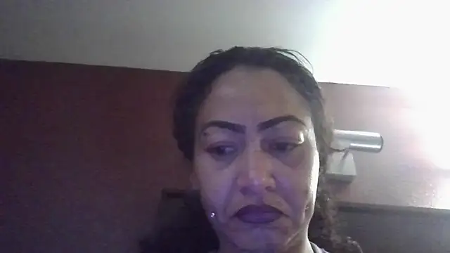 Flossee online show from October 2025 10:50:01 AM