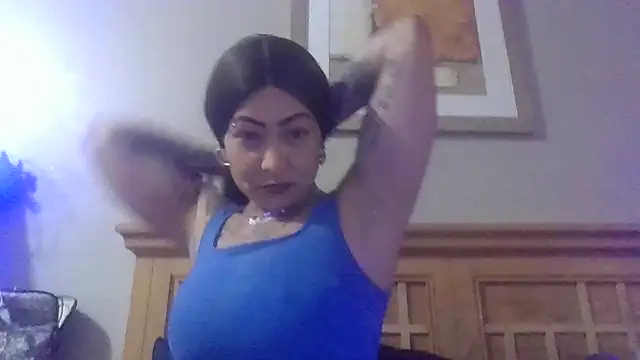 Flossee online show from March 2026 08:16:02 PM