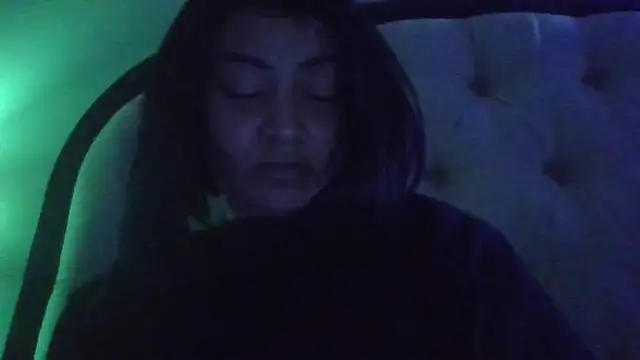 Flossee online show from April 2026 05:15:02 PM