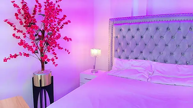 Ahilin luther online show from November 2025 04:18:02 PM