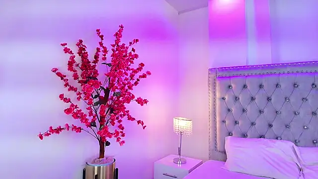 Ahilin luther online show from November 2025 11:57:02 AM