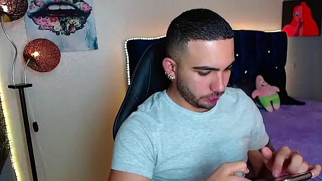 adamhairy online show from April 2026 06:56:01 PM