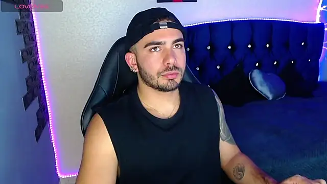 adamhairy online show from March 2026 08:32:02 PM