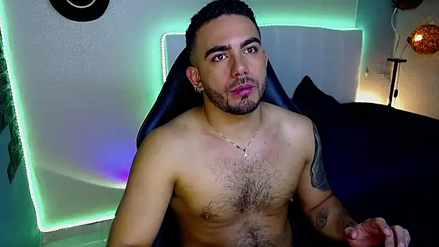 Snapshot of adamhairy chatting on June 2026 07:42:02 PM adamhairy online show from June 2026 07:42:02 PM