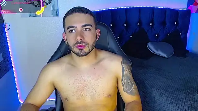 adamhairy online show from April 2026 07:43:02 PM