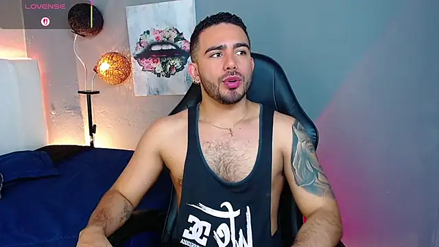 Snapshot of adamhairy chatting on June 2026 12:38:02 AM adamhairy online show from June 2026 12:38:02 AM