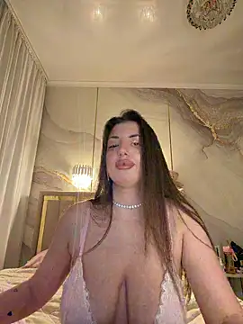 Snapshot of TiffaNoel chatting on February 2026 04:07:02 PM TiffaNoel online show from February 2026 04:07:02 PM