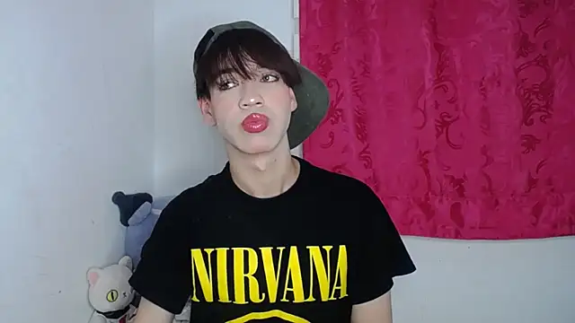 Snapshot of lucky_stricke chatting on November 2025 05:01:01 AM lucky stricke online show from November 2025 05:01:01 AM