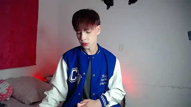 Snapshot of lucky_stricke chatting on December 2025 06:23:01 AM lucky stricke online show from December 2025 06:23:01 AM